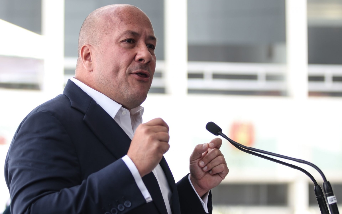 Enrique Alfaro reprueba que Álvarez Máynez sea precandidato de MC: ‘me da mucha pena’