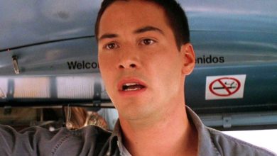 “Esto definitivamente obtiene un cero”: Clásico de acción de Keanu Reeves de 1994 asado por un experto en bombas de la vida real