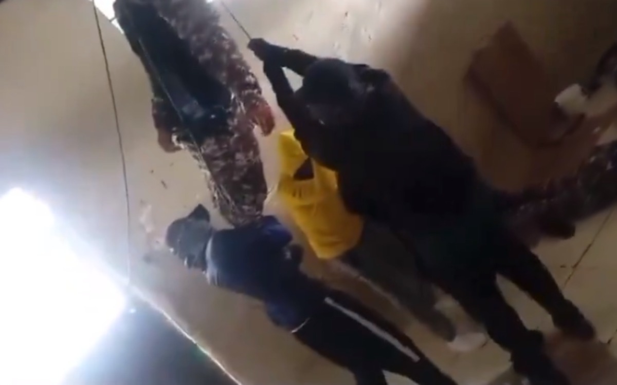 Fuertes imágenes | Ejecutan a personal penitenciario en Ecuador