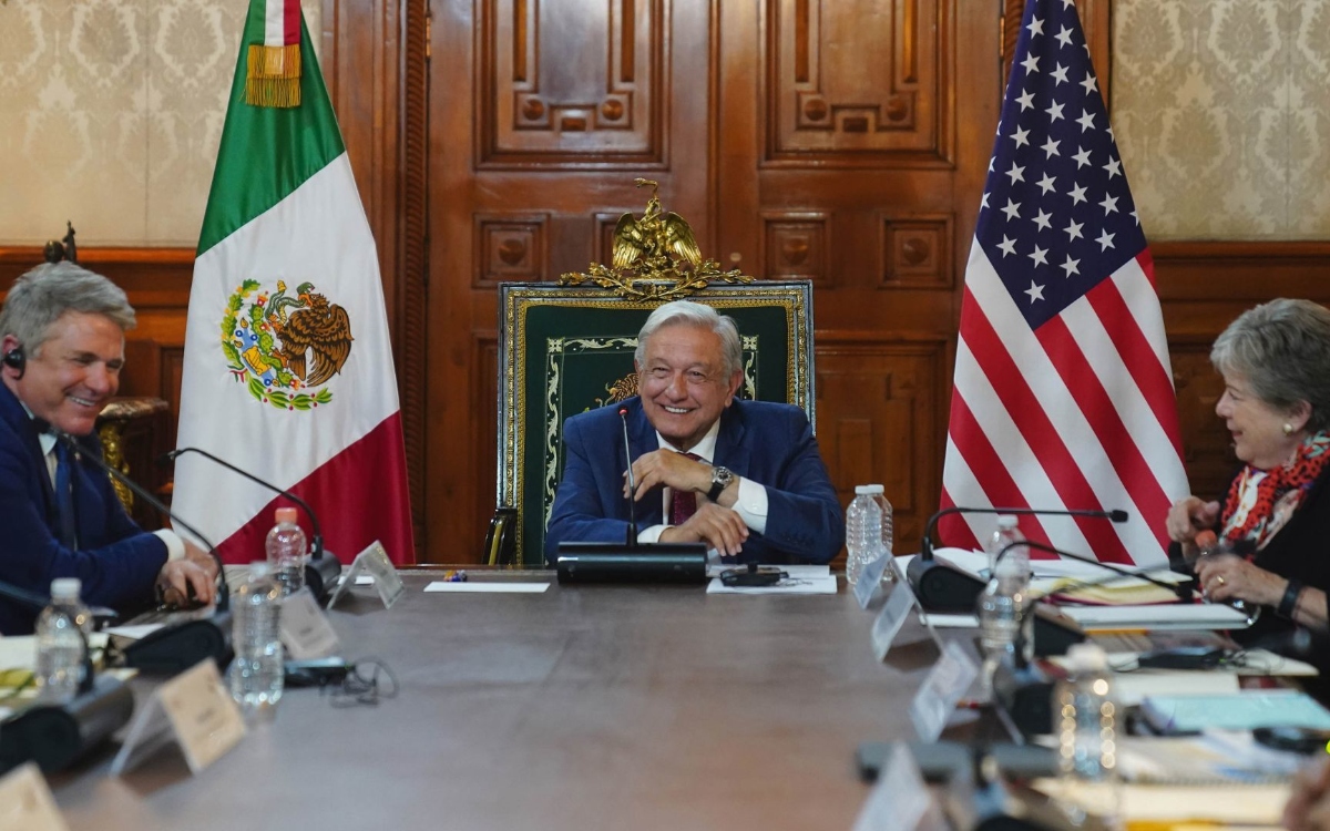 Hay diferencias con Texas y es mejor dialogar: AMLO tras reunión con congresistas de EU