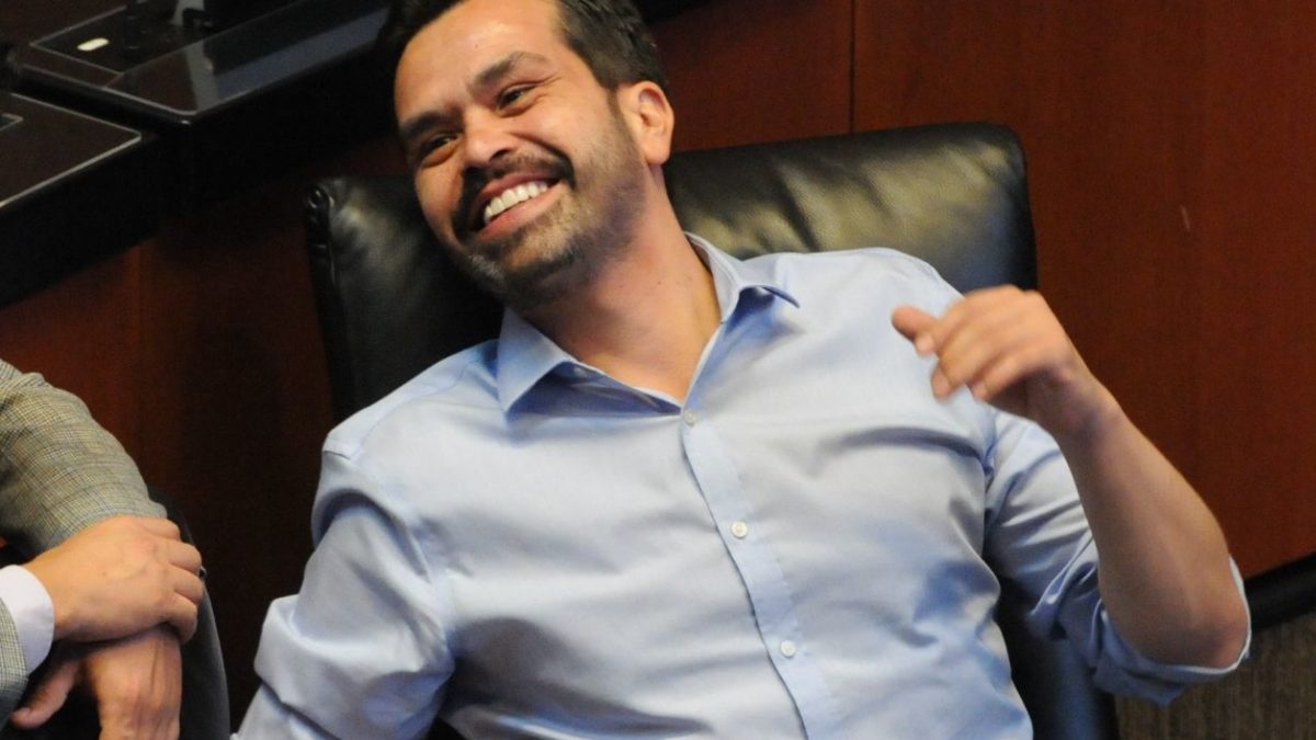 Indira Kempis y el PRI impugnan precandidatura presidencial de Álvarez Máynez