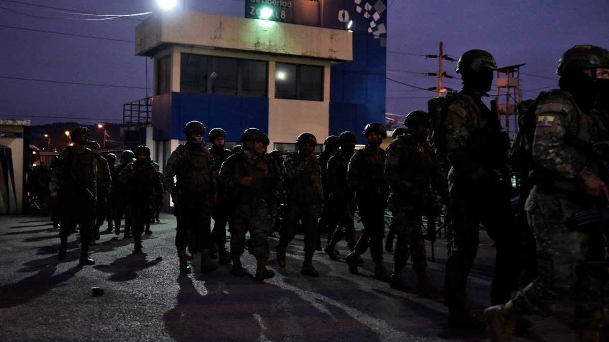 Justicia de Ecuador deplora ofensiva del crimen organizado; pide militares en su sede