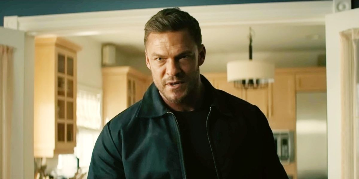 La mayor queja sobre el personaje de Reacher defendida por Alan Ritchson