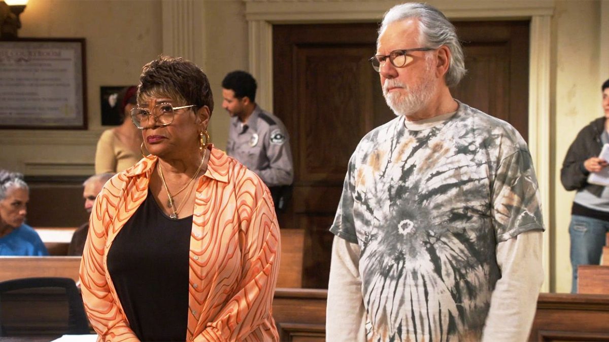 La principal revelación de Roz de la temporada 2 de Night Court abordada por la estrella original