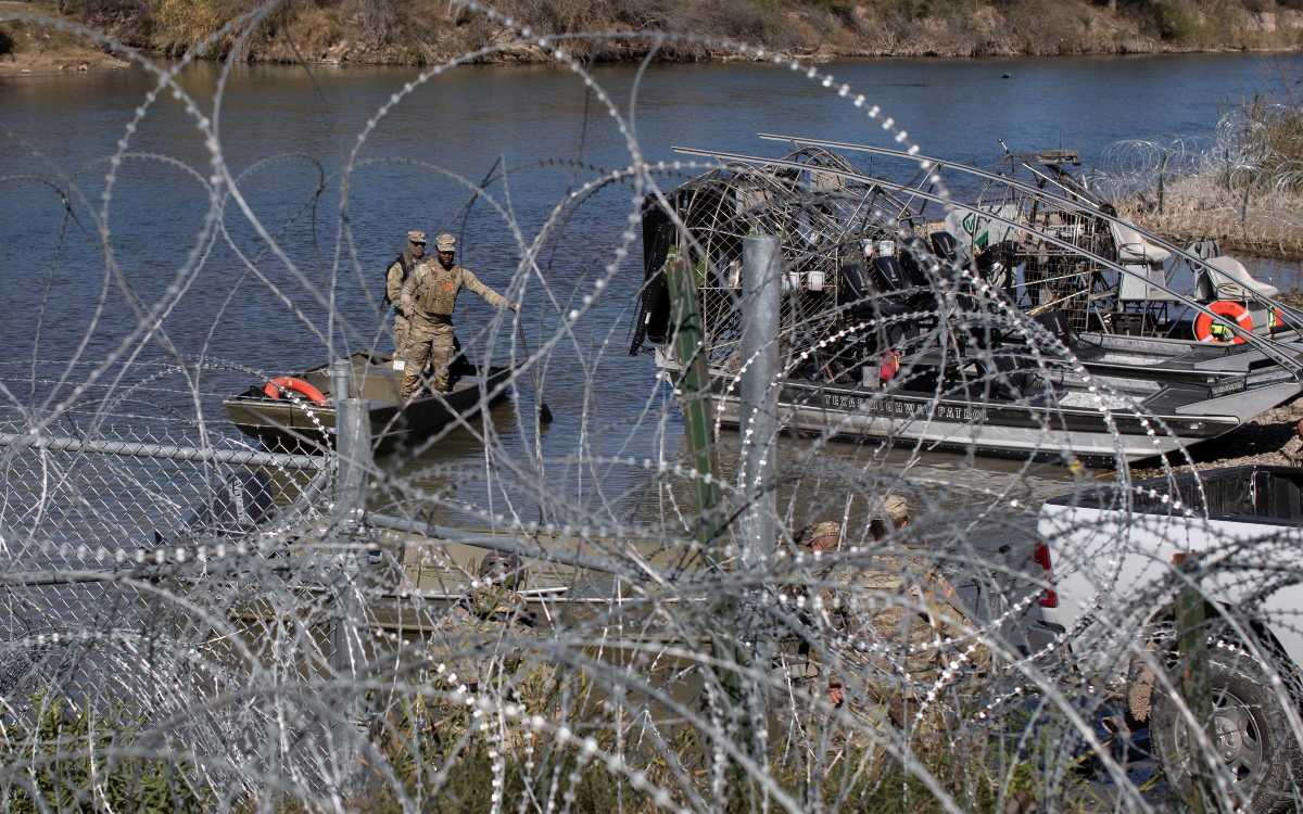 Madre y dos hijos murieron en el Río Bravo; Texas le negó auxilio