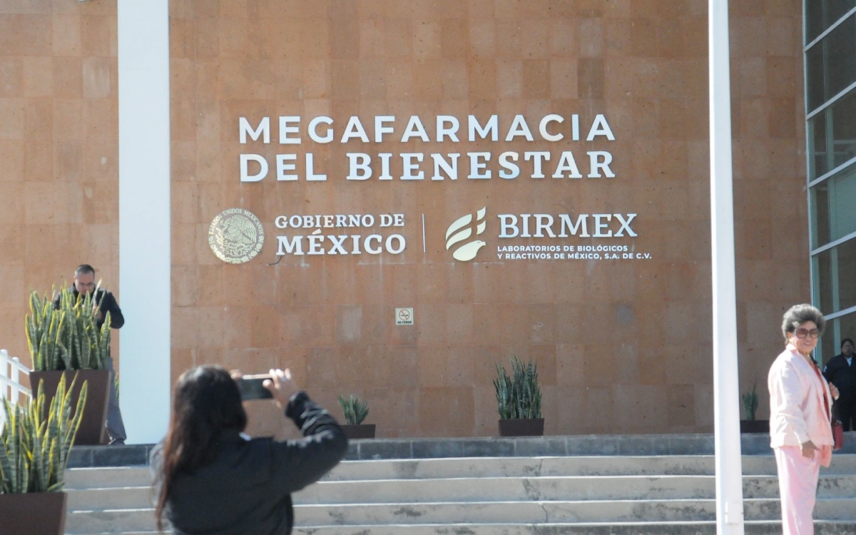 Megafarmacia ha surtido 67 medicamentos desde su apertura