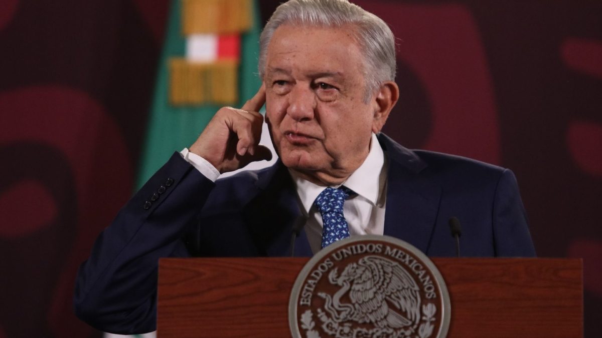 'No hay títeres con poder': AMLO sobre Sheinbaum