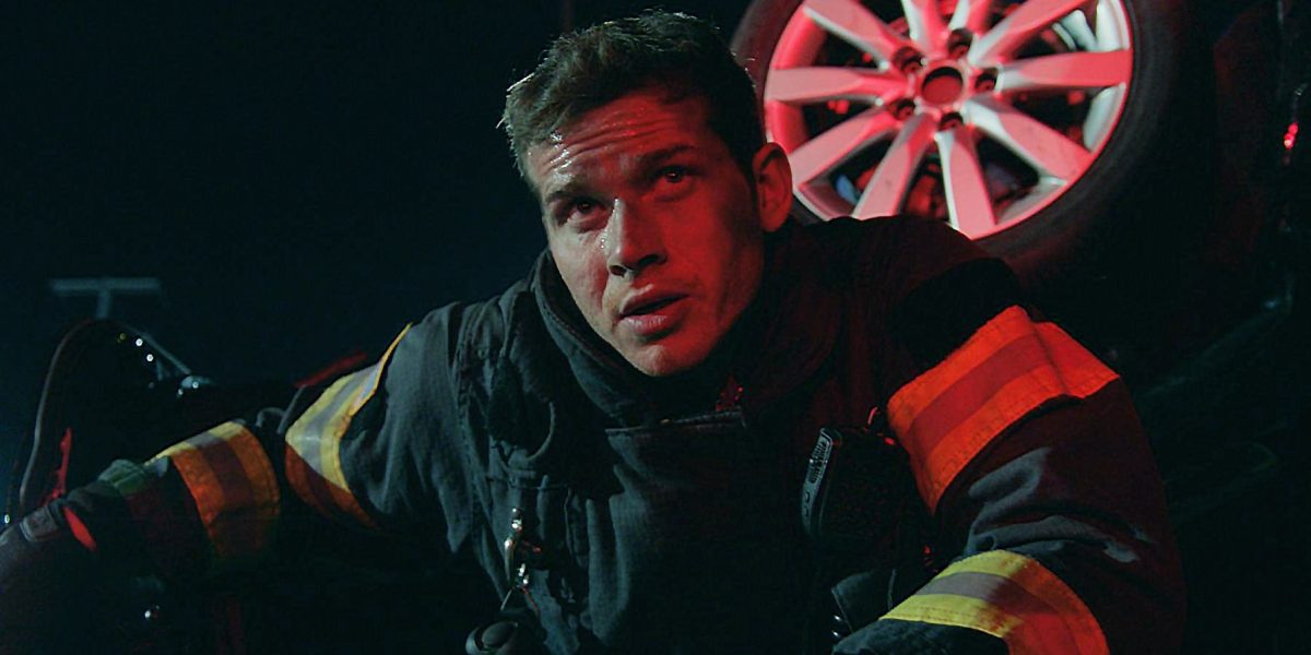 Oliver Stark se burla de la realidad alternativa de Buck en el nuevo episodio del 9-1-1