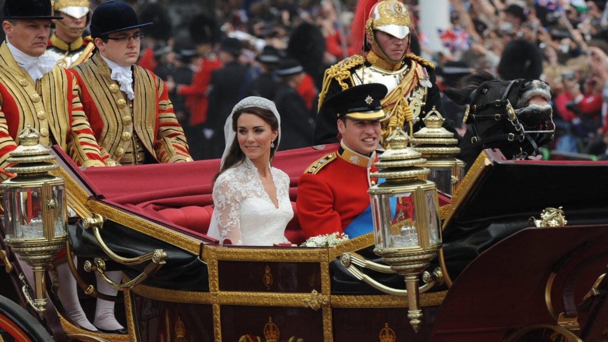 Princesa de Gales es hospitalizada por una cirugía abdominal