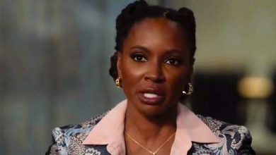 Se encontró el final de la temporada 1 "Twists & Turns" provocado por el EP