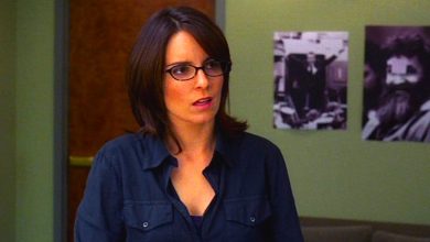 Tina Fey colabora con 30 escritores de rock para un programa de televisión basado en una comedia de 1981