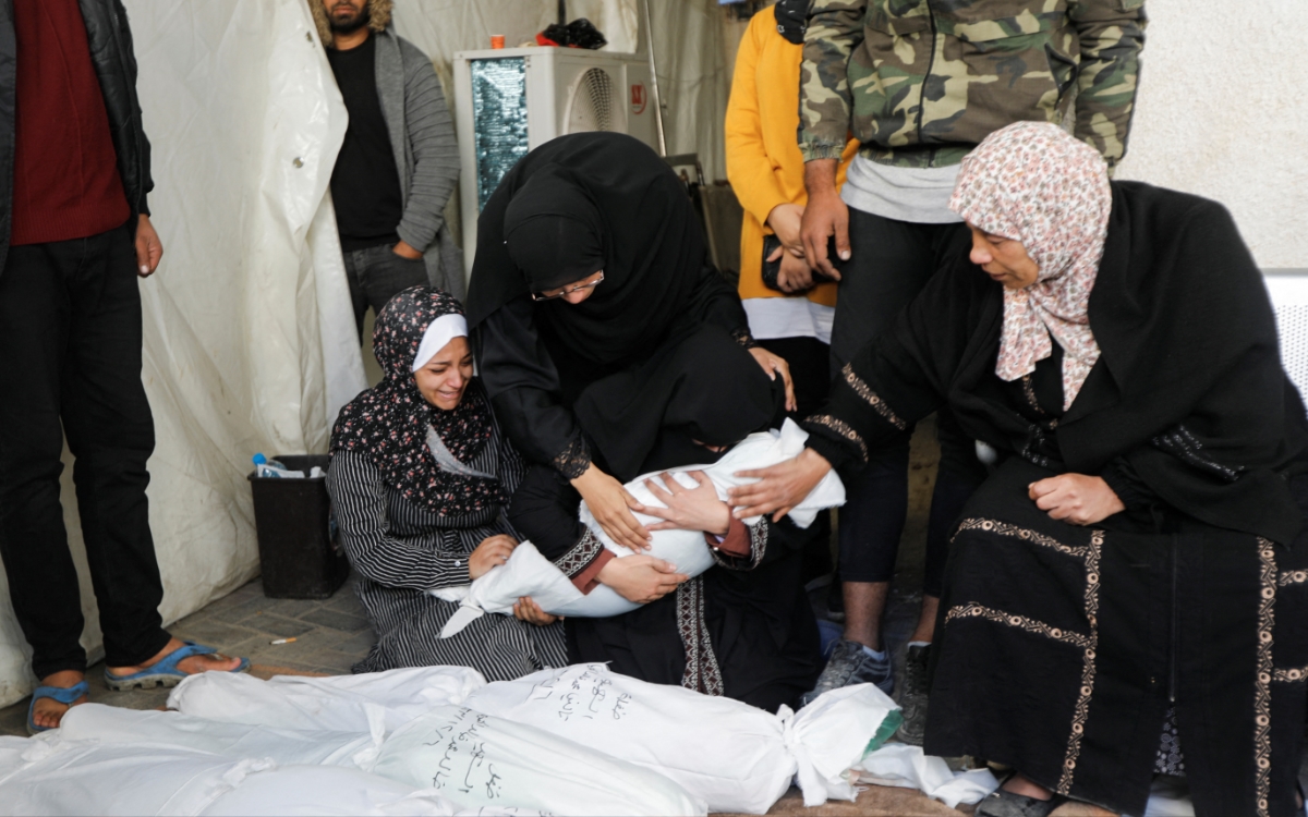 Van más de 22 mil 700 muertos por ataques de Israel en Gaza; 10 mil son menores