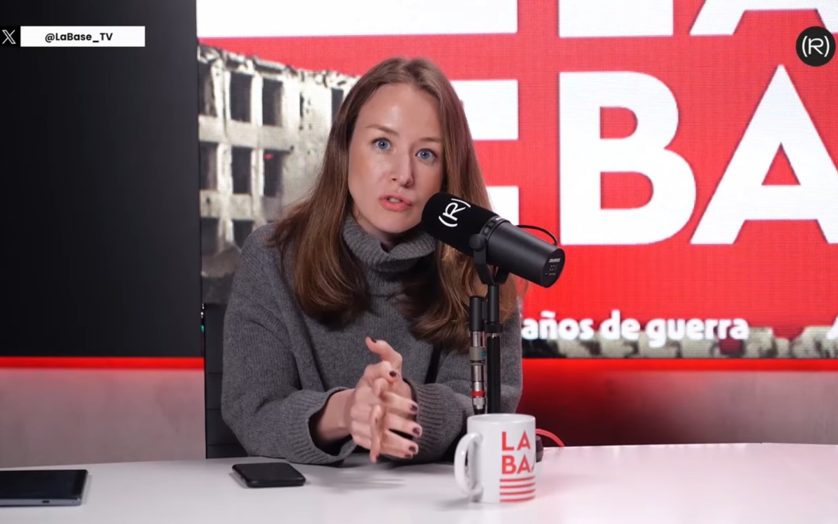 ¿Quién es Inna Afinogenova, la periodista que entrevistó a AMLO?