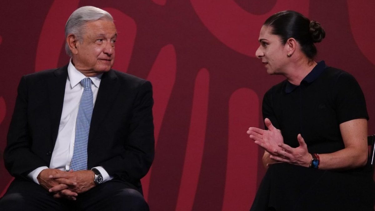 Acusación sin pruebas contra Ana Guevara, es 'difamación': AMLO