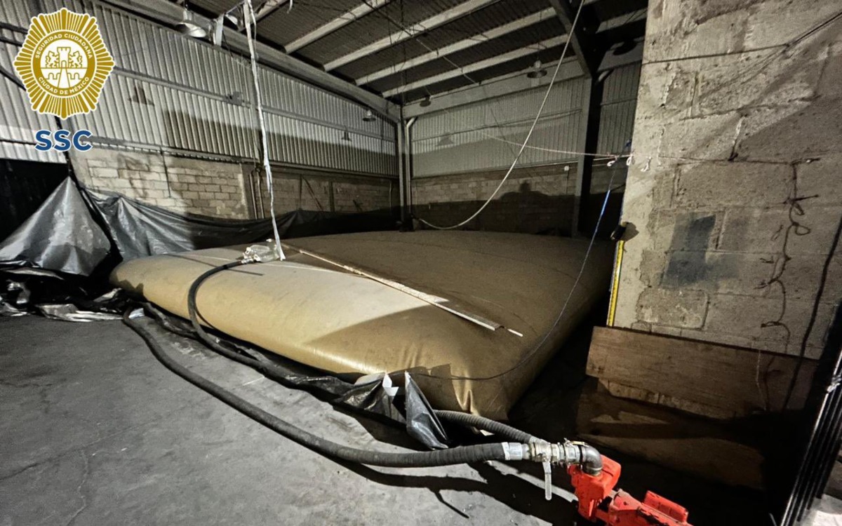 Aseguran predio en el que ordeñaban hidrocarburo en CDMX