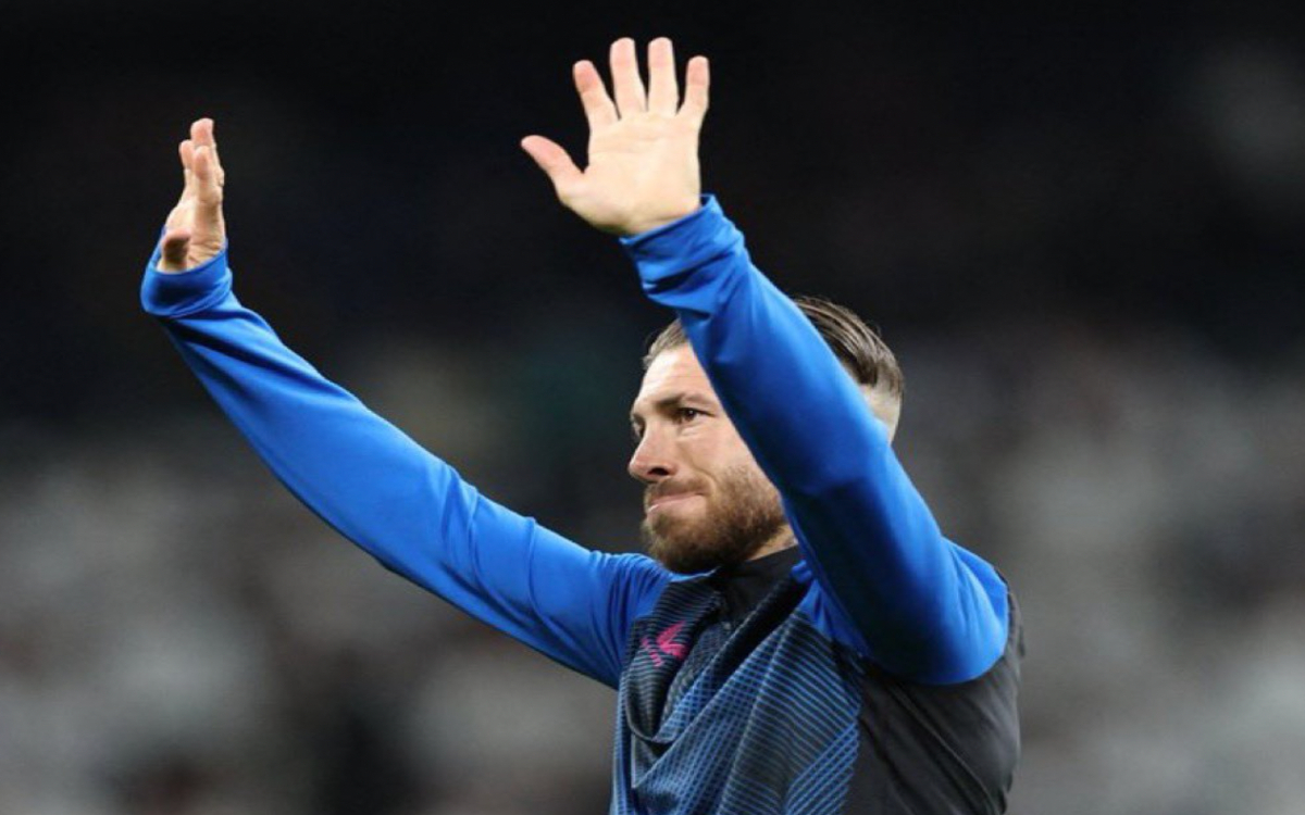 Así recibieron a Sergio Ramos en el Estadio Santiago Bernabéu | Video