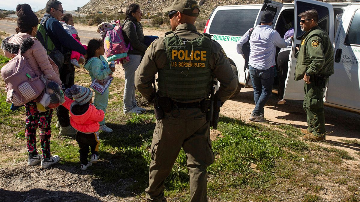 Autoridades mexicanas advierten un alza de migrantes chinos en frontera con California