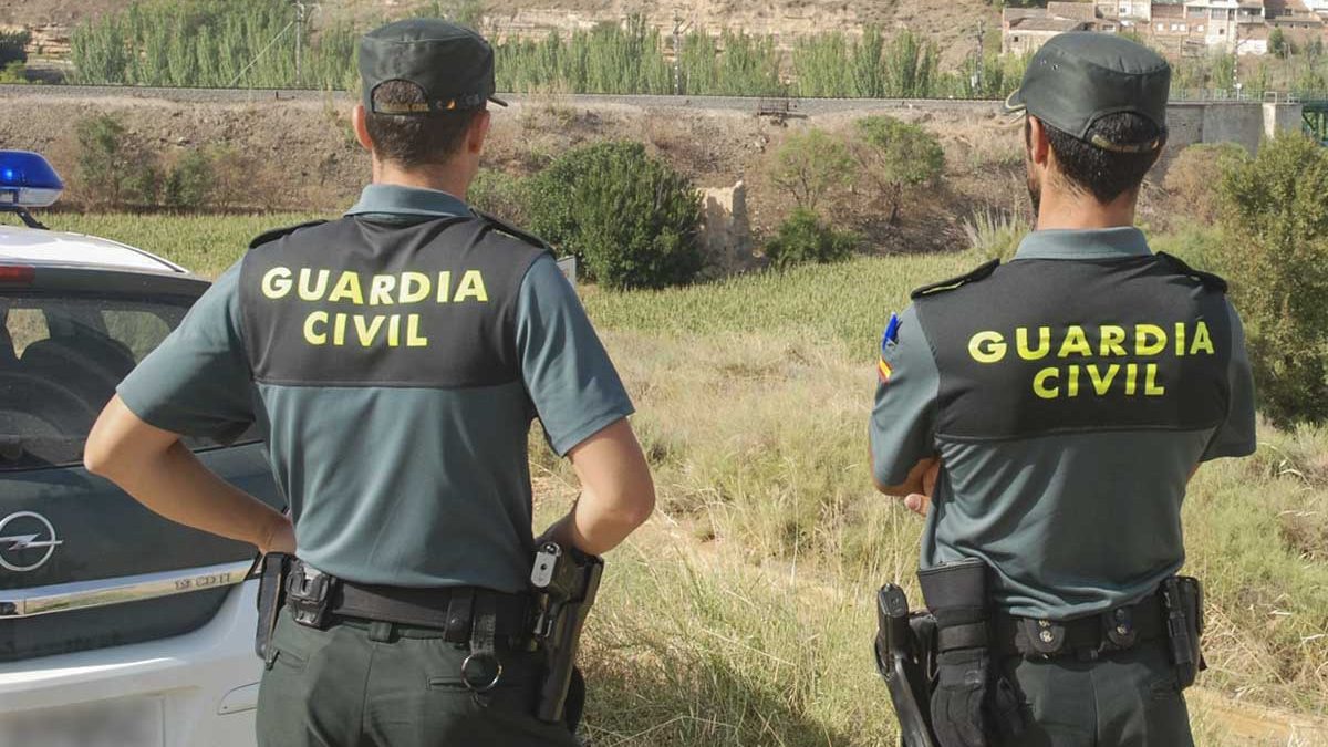 Detienen en España a un sacerdote y a su pareja sentimental por traficar con viagra