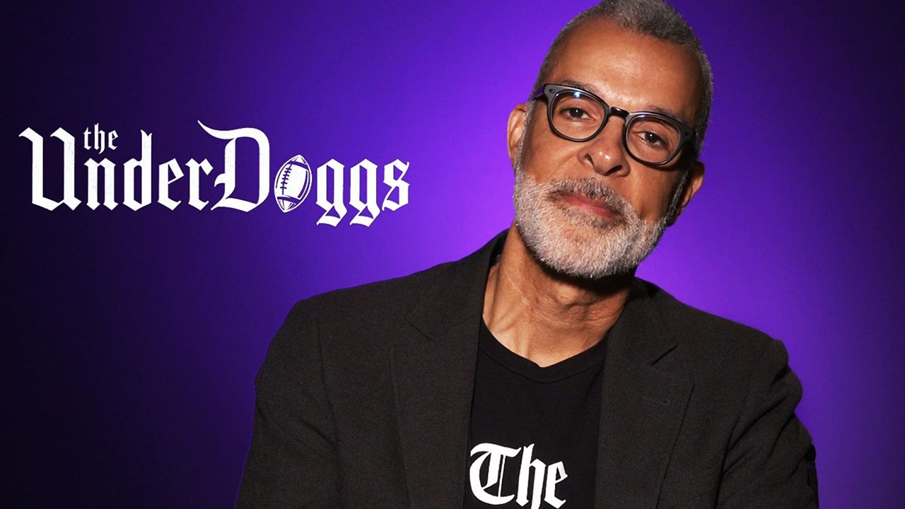 El director de The Underdoggs, Charles Stone III, sobre el regreso a las comedias deportivas y las malas noticias tienen influencia