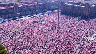 Gobierno dice que 90 mil personas fueron al Zócalo… organizadores reportan 700 mil