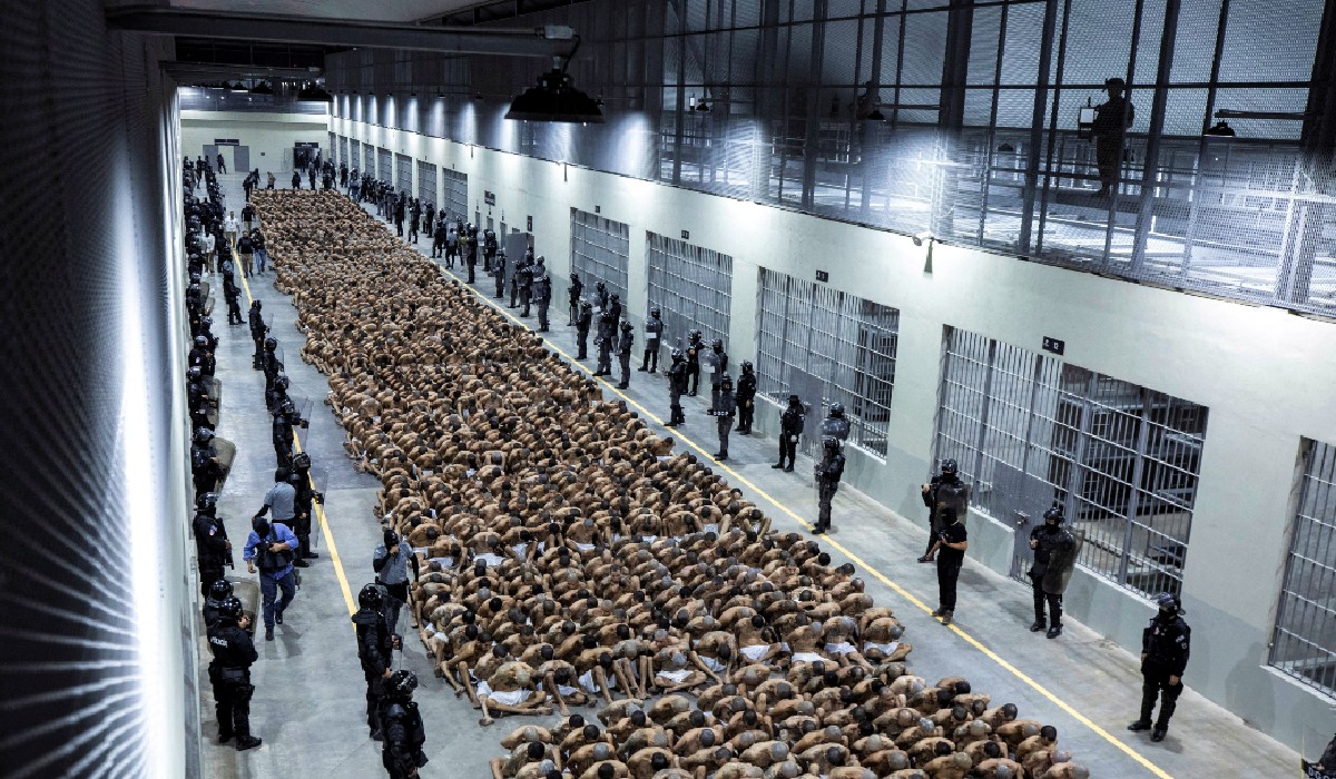 Gobierno peruano aspira a replicar el modelo carcelario de El Salvador