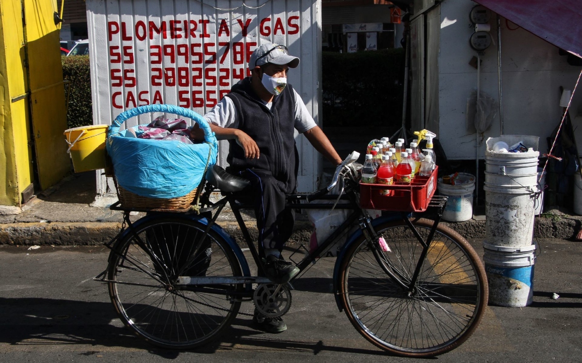 Informalidad laboral toca mínimo de 21 meses: Inegi