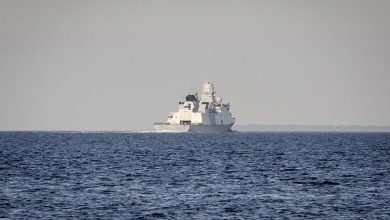 Los hutíes del Yemen reivindican ataque con misiles contra destructor de EU en el mar Rojo