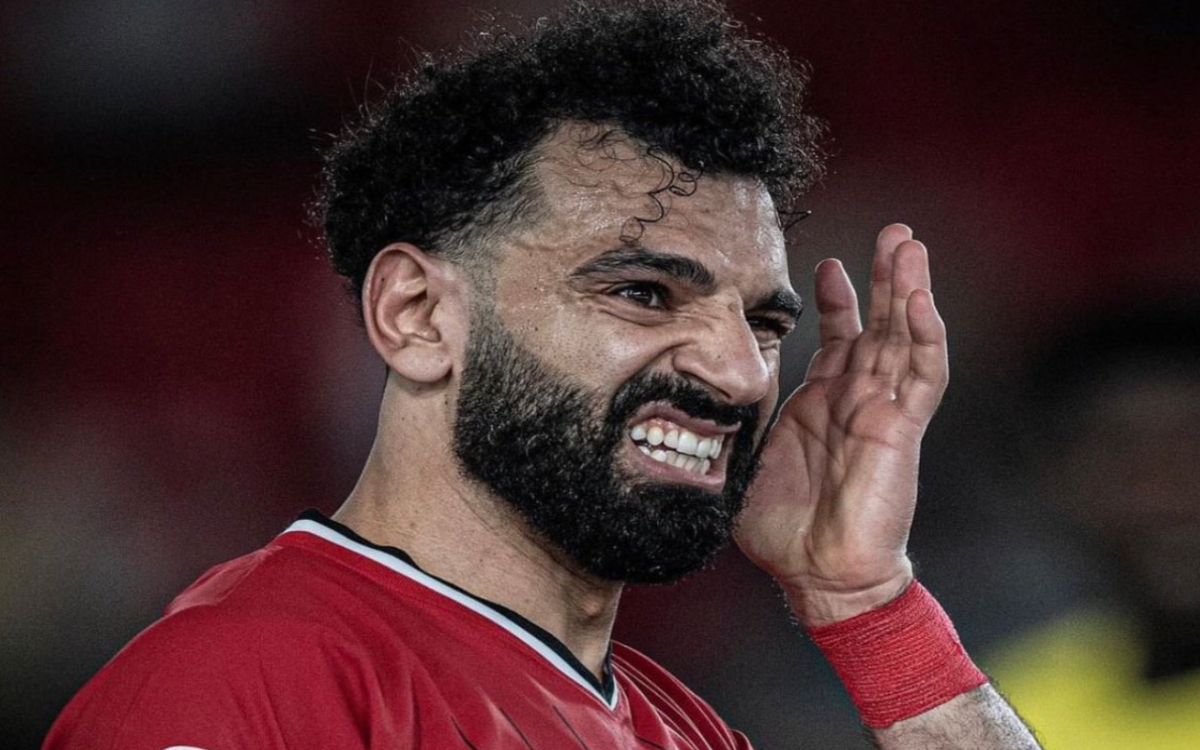 Proponen que Mohamed Salah transfiera el 20% de su salario mensual con Liverpool a Egipto
