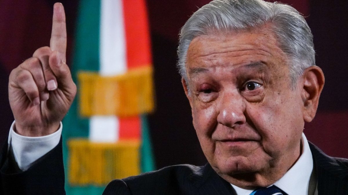 'Quién es quién en los bots': AMLO anuncia nueva sección en mañanera