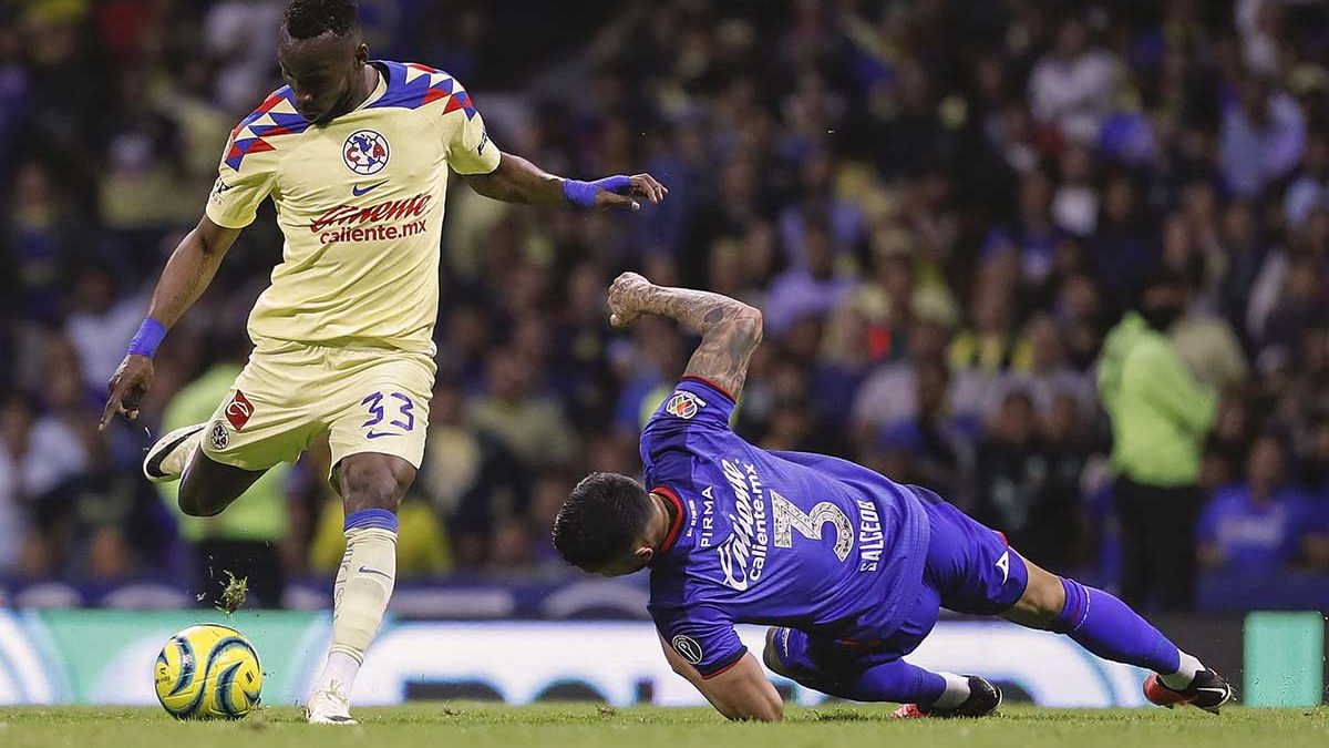 Quiñones da la victoria al América sobre Cruz Azul por 1-0; Jardine quería al menos tres goles