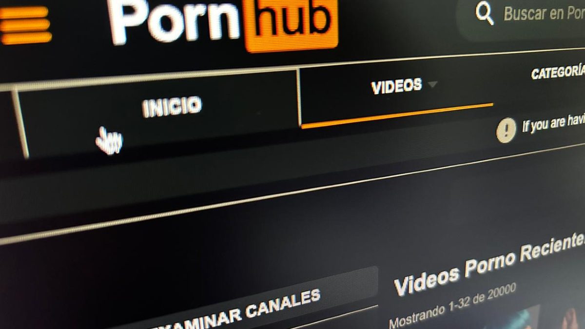 Texas demanda a Pornhub por no bloquear el acceso a menores
