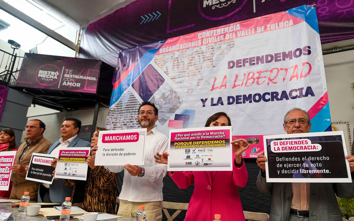 Woldenberg llama a asistir a la 'Marcha por la Democracia' el 18 de febrero