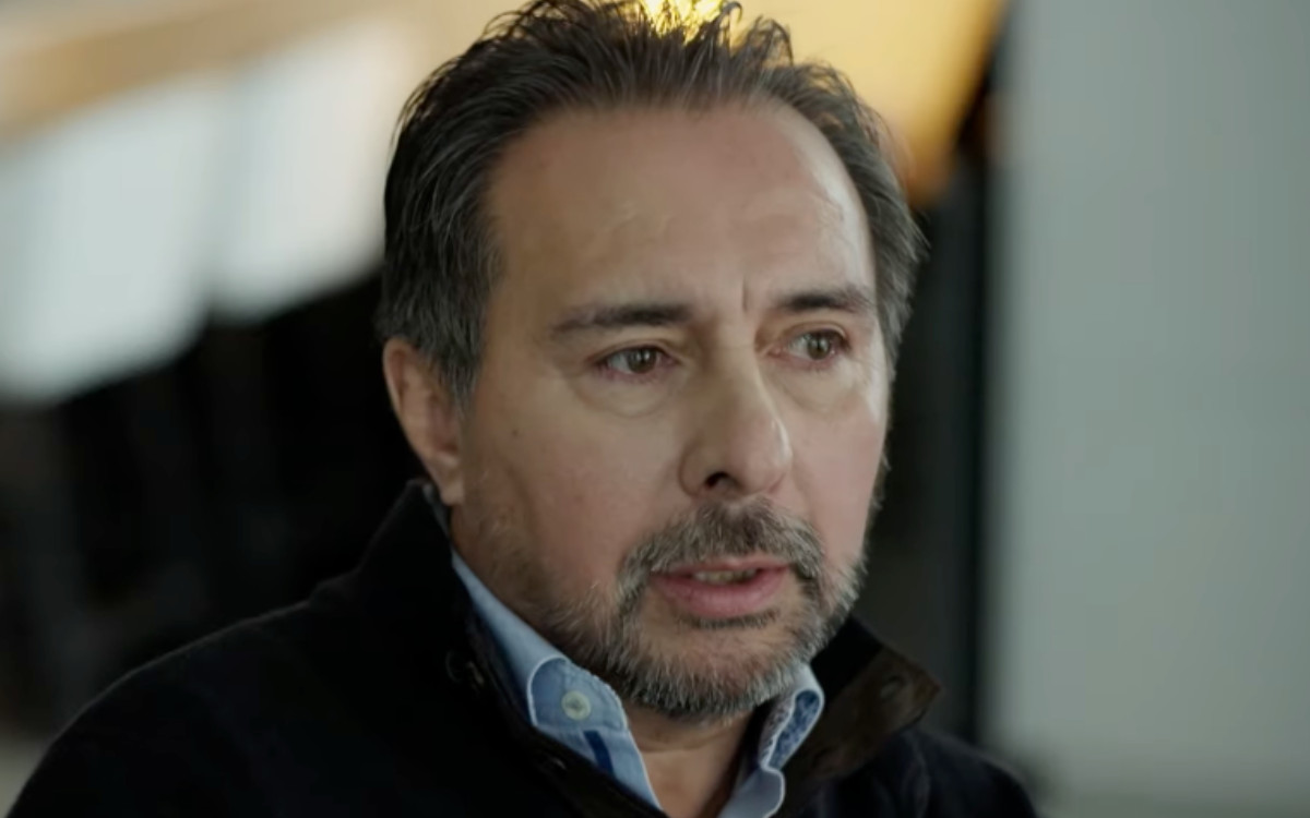 Zerón reconoce que amenazó a detenido, pero dice que no lo torturó