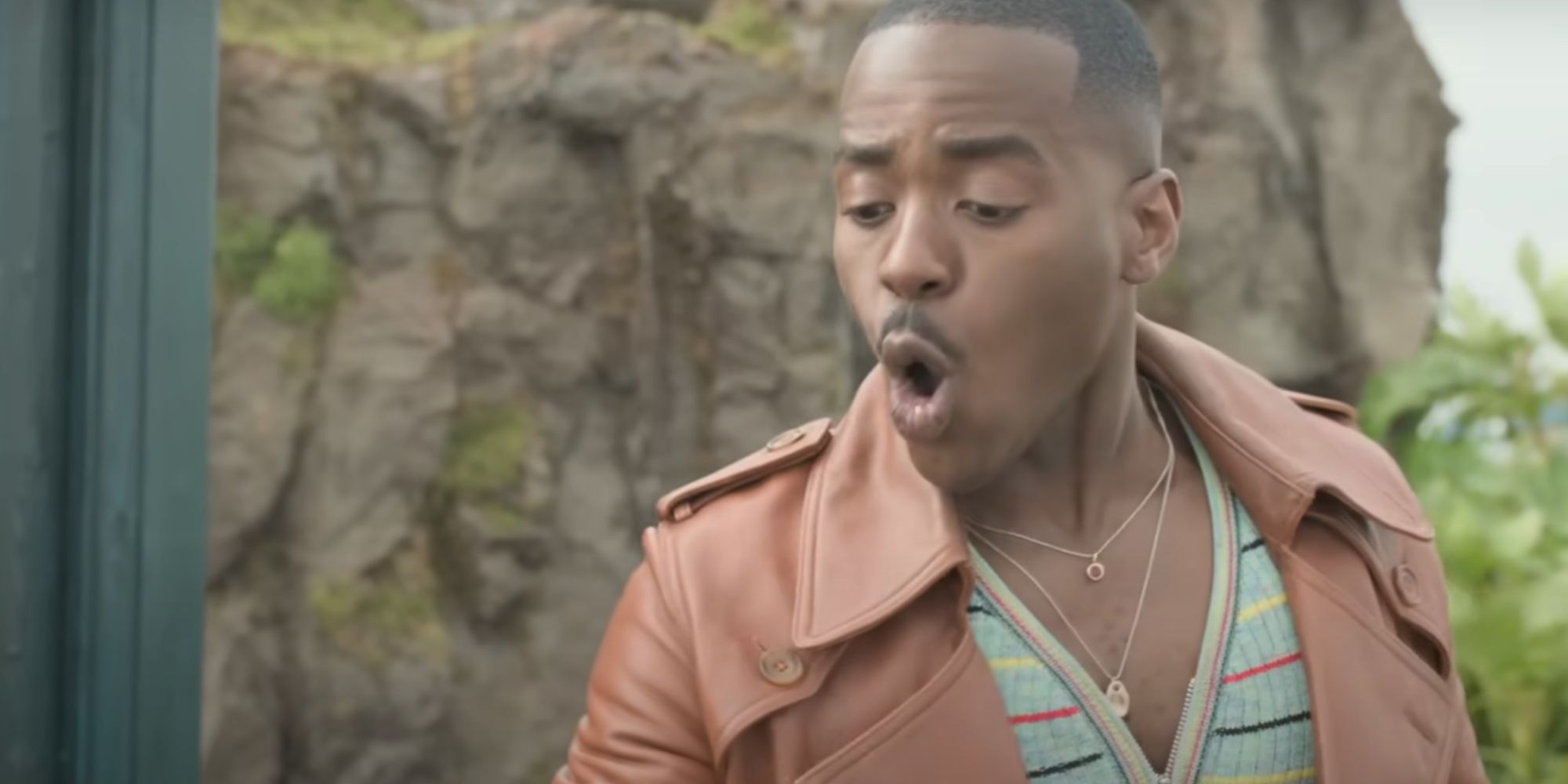 Médico que ya no utilizará IA para promocionar un programa después de que la BBC reciba quejas