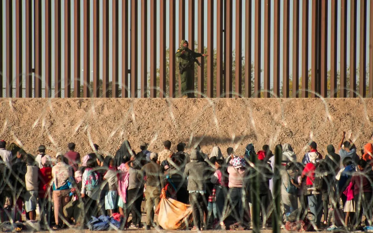 A los migrantes se les ve como delincuentes al tenerlos bajo una mirada de seguridad nacional: Lorena Delgadillo | Video