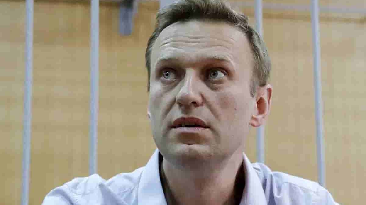 Alexei Navalny murió por 'causas naturales', afirma el jefe del espionaje ruso
