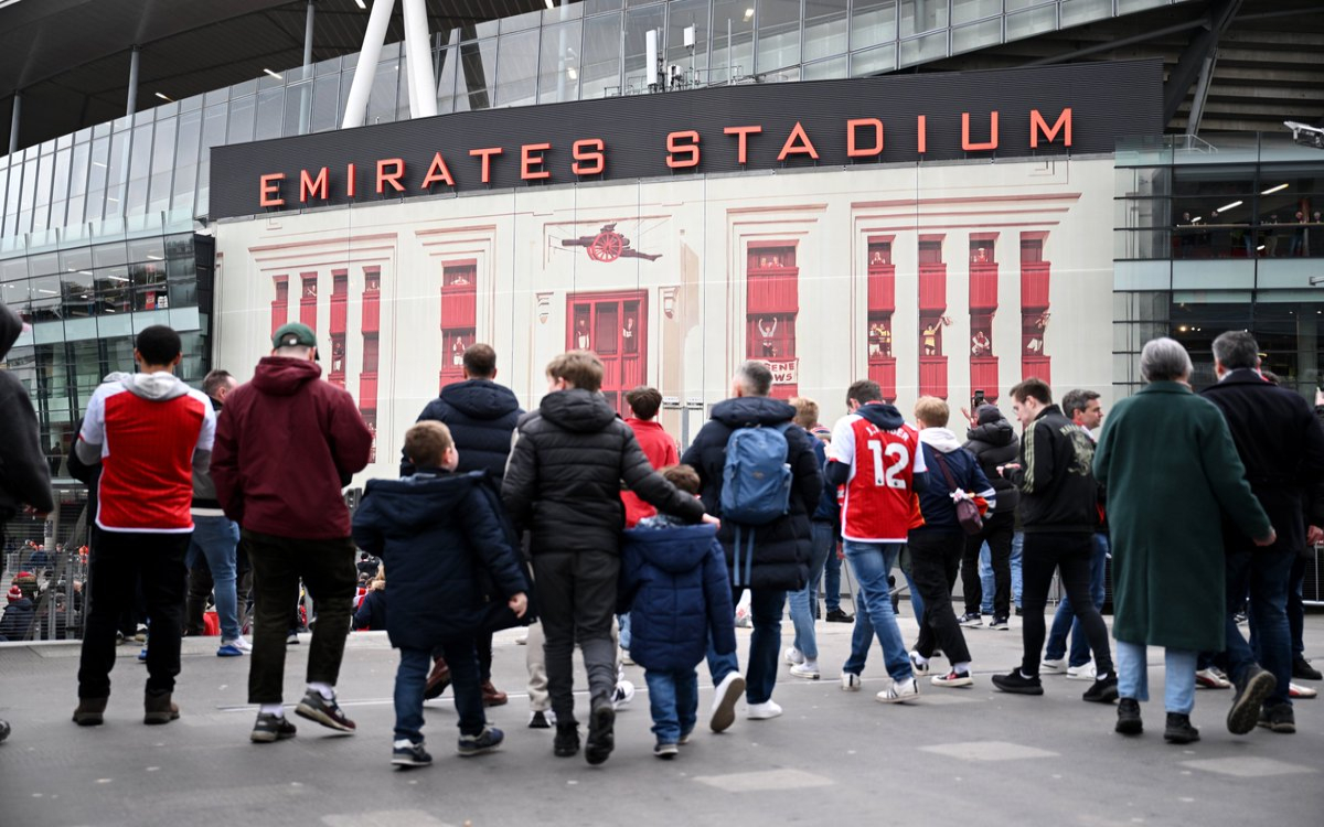 Champions League: Salen Gunners a dinamitar la eliminatoria en Emirates Stadium | Video