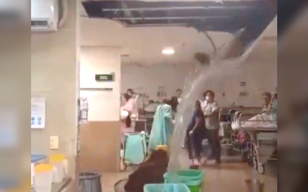 Colapsa techo de IMSS en Cancún