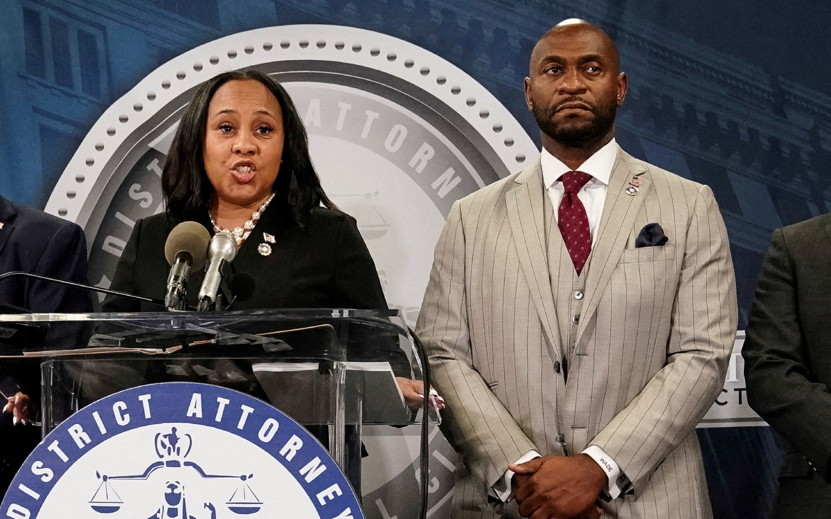 Condicionan participación de la fiscal Fani Willis en el caso contra Trump en Georgia