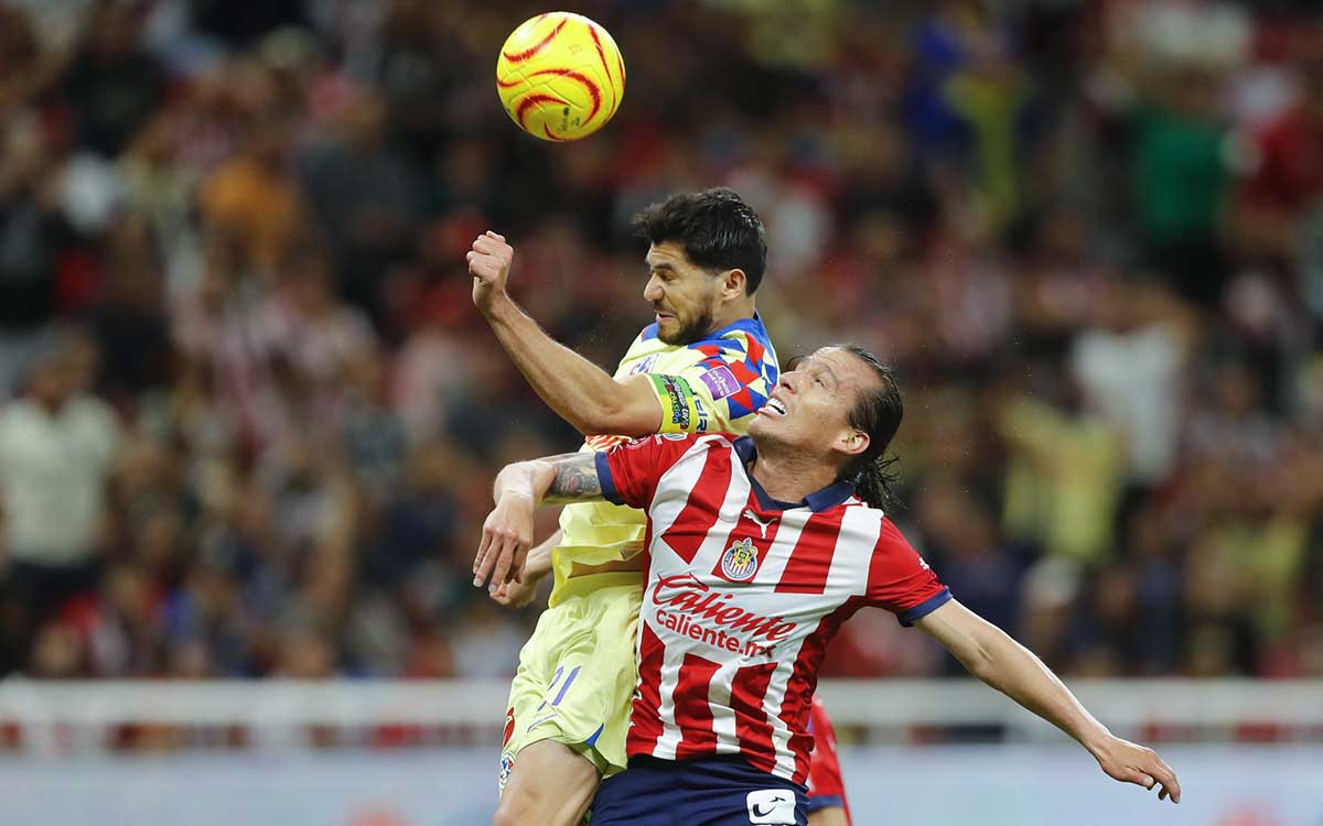Jardine y Gago reaccionan frente al empate a cero de América y Chivas