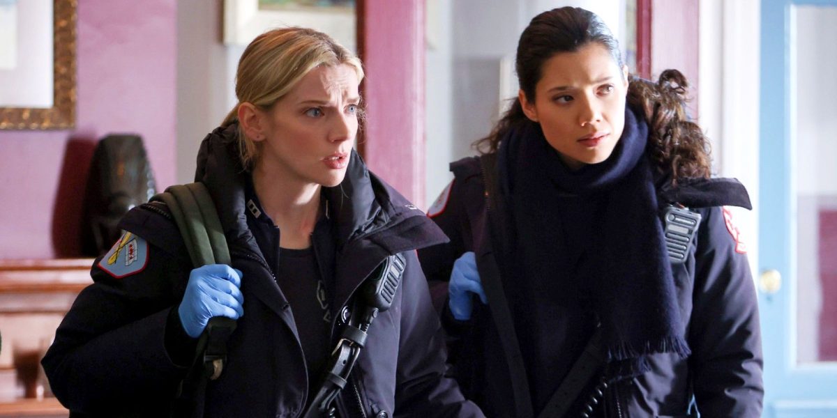 La actualización de la temporada 12 de Chicago Fire muestra el reemplazo de Brett antes de la salida de Kara Killmer