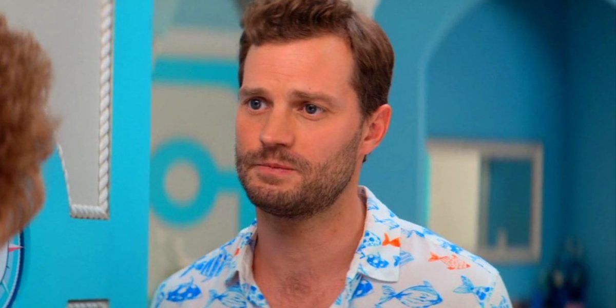 La secuela de Barb & Star Go To Vista Del Mar recibe una actualización cautelosa de Jamie Dornan