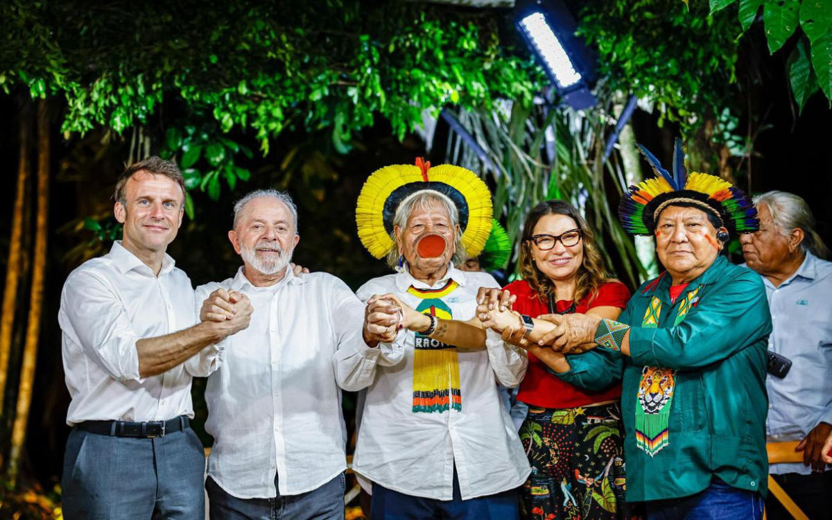 Lula y Macron anuncian plan de inversiones para economía sostenible en Amazonía