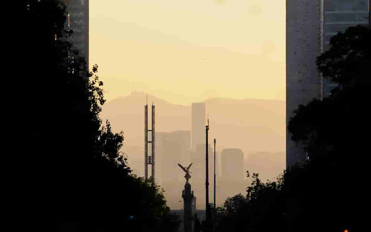 Mantienen Fase 1 de contingencia ambiental; estos autos no circulan el domingo