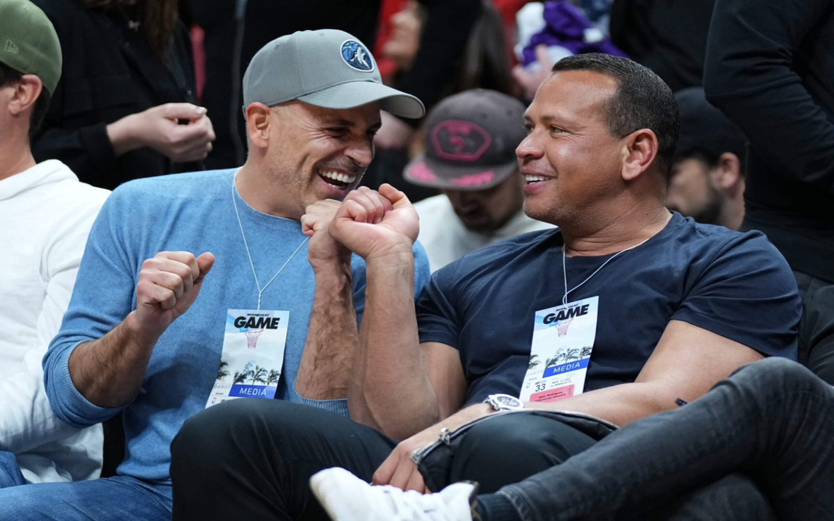 NBA: Deja dueño de Timberwolves ‘colgados’ a A-Rod y Marc Lore