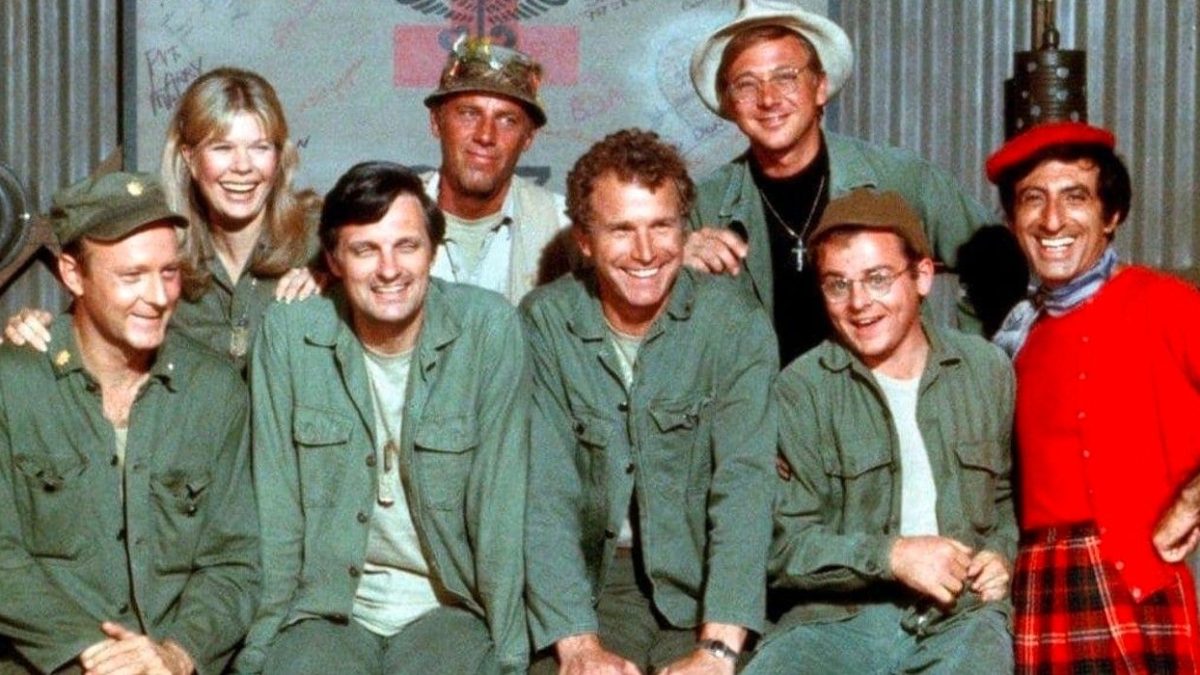 "No vas a ir a ninguna parte": una estrella original de MASH intentó abandonar la serie (pero se lo prohibieron)