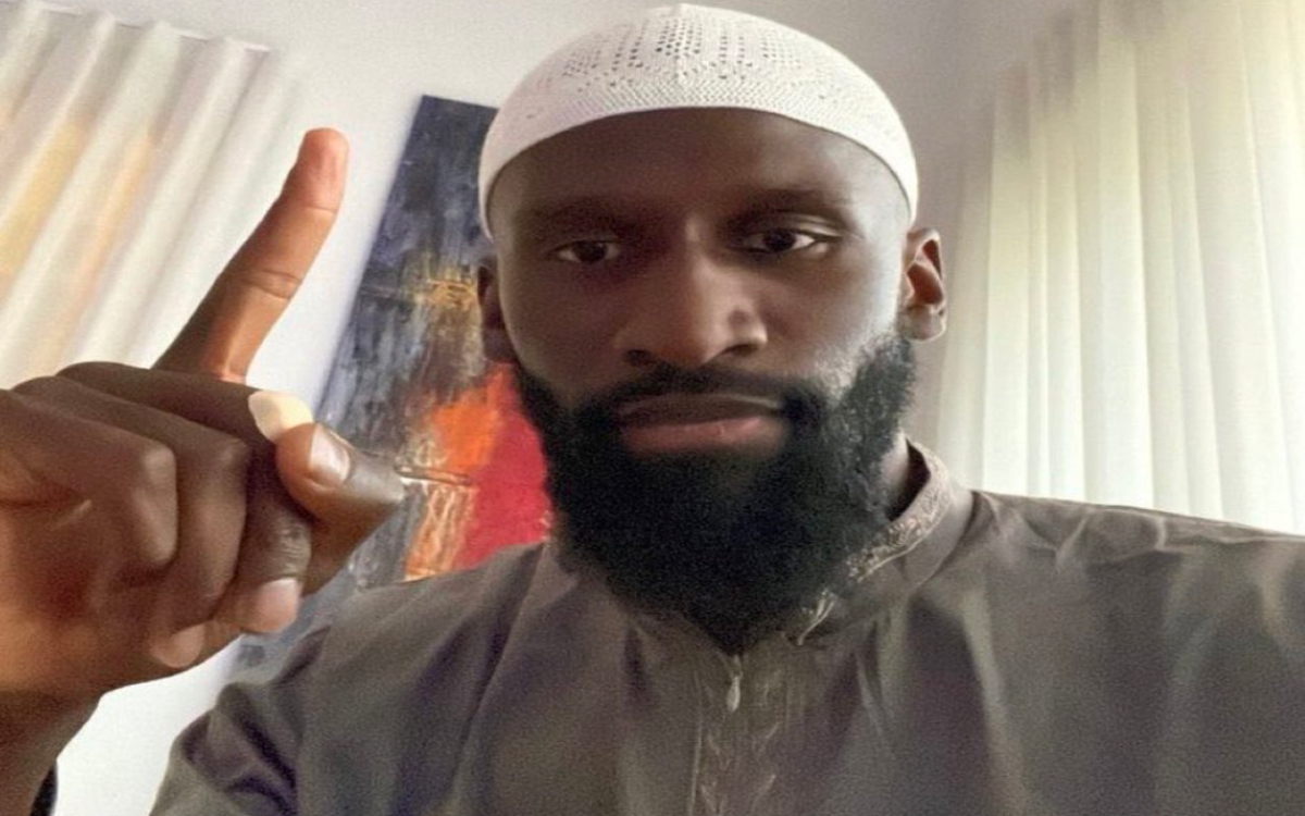 Rechaza Rudigüer acusaciones de promover el islamismo radical