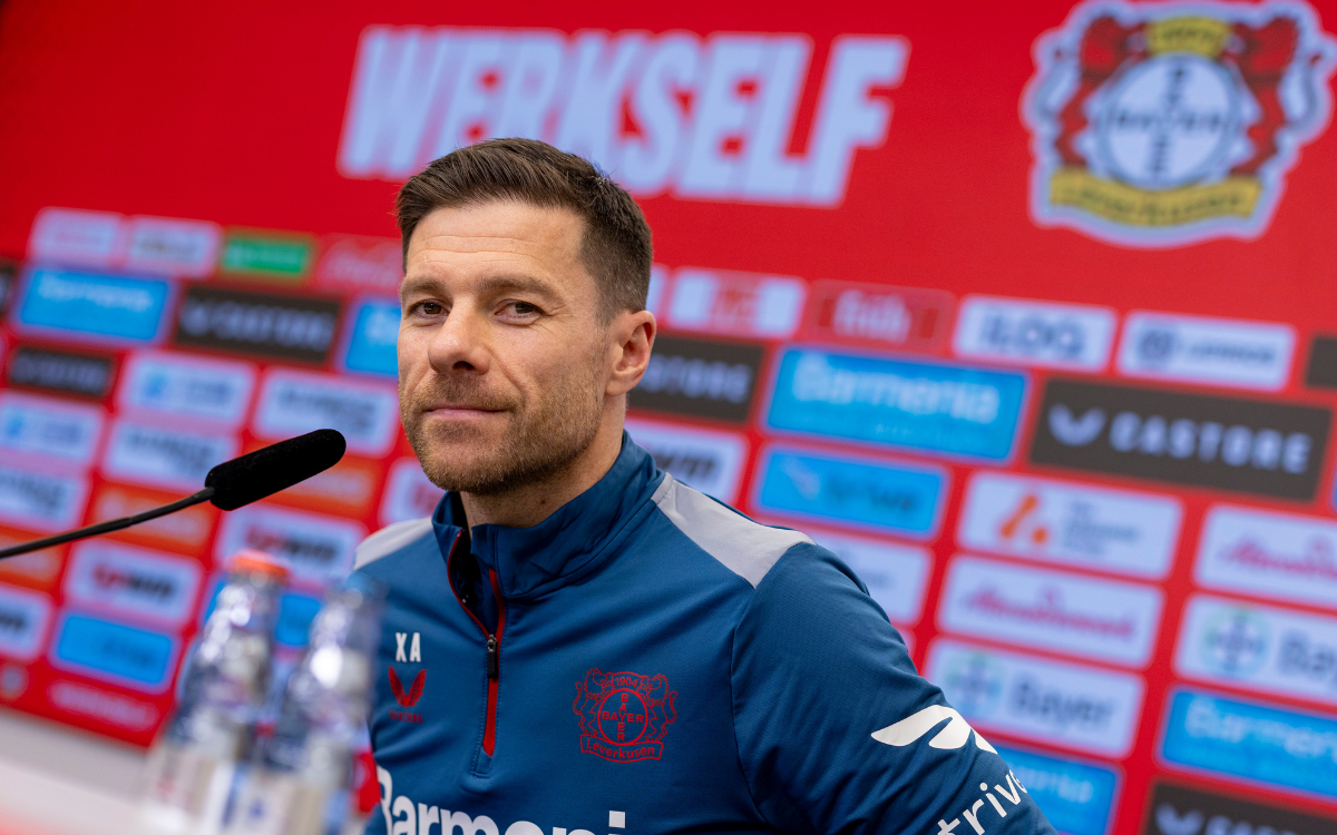 Xabi Alonso seguirá al frente del Leverkusen, pese al interés de Bayern y Liverpool