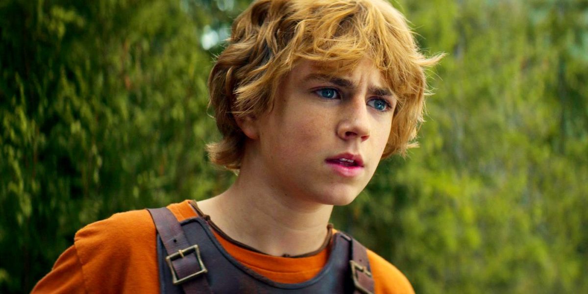 La imagen de Percy Jackson une a los antiguos y a los nuevos actores en un momento cruzado sorpresa