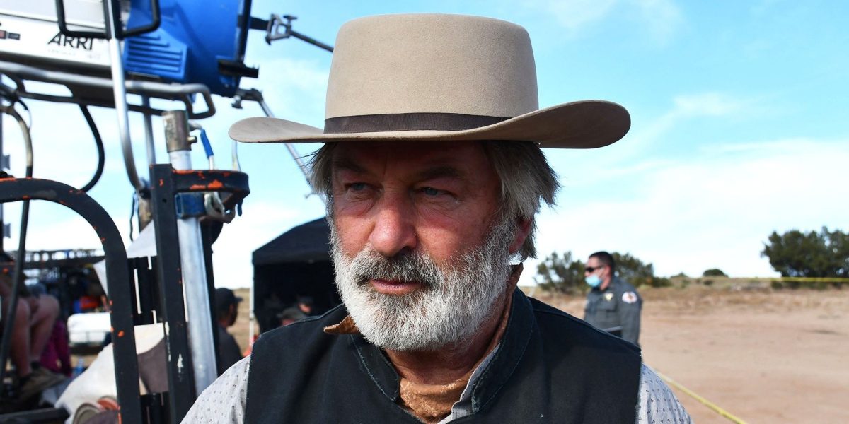 El juicio por rodaje de Rust Set obtiene veredicto casi 2 años después de la tragedia de la película de Alec Baldwin